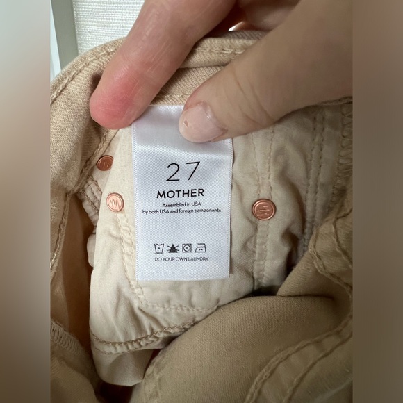 Mother “The Weekender” jeans in Marzipan, sz 27 - Picture 6 of 9